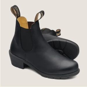 Blundstone Heeled boots - size 9